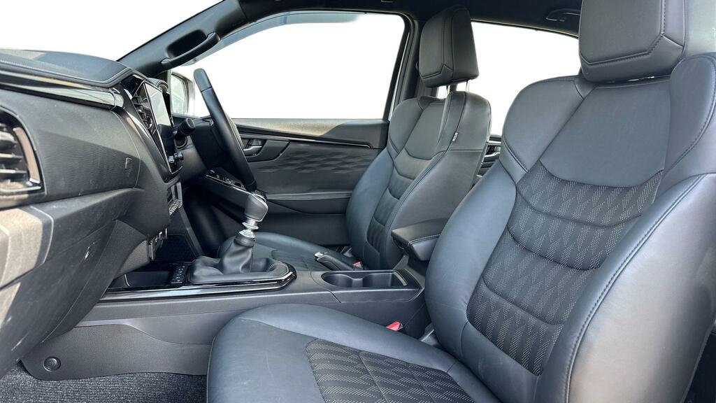 Isuzu D-Max 1.9 Td V-cross Pickup Double Cab WF25ZWV Silver #3