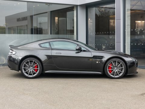 Aston Martin Vantage Vantage S #3