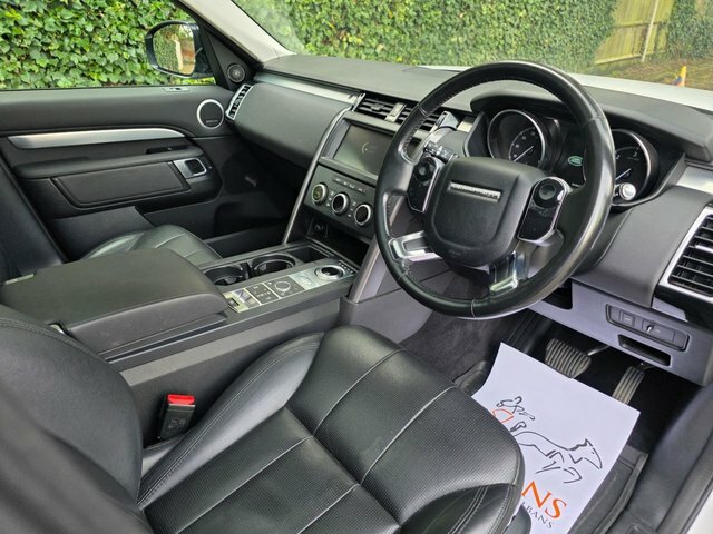 Land Rover Discovery 3.0 Sd V6 Landmark Edition Suv 4Wd White #6