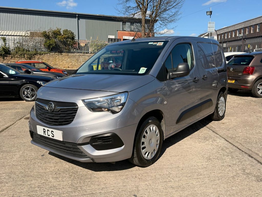 Vauxhall Combo 1.5L Sportive DV20UET Grey #4