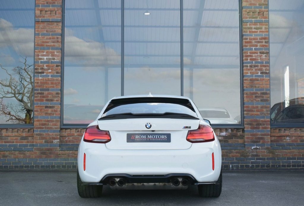 BMW M2 3L Competition M2CFV White #6