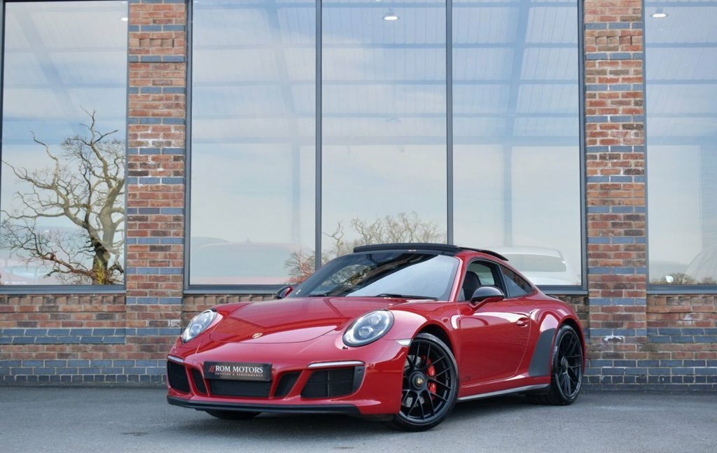 Porsche 911 3L 991 Carrera 4 Gts Red