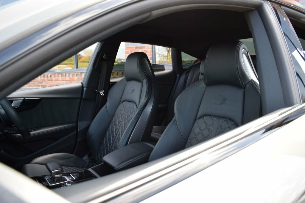 Audi S5 3L Black Edition Grey #5