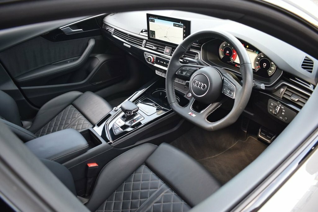 Audi S5 3L Black Edition Grey #3