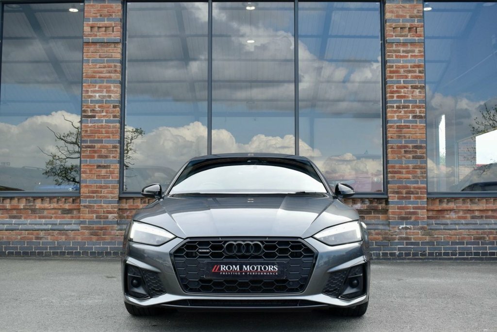 Audi A5 2L Black Edition DE71XCV Grey #4