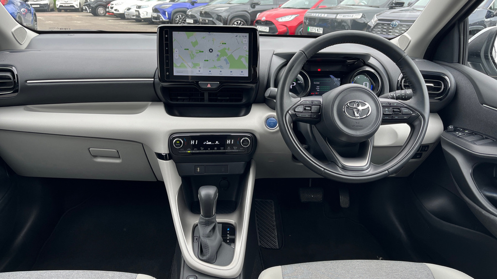 Toyota Yaris 1.5 Vvt-h Excel E-cvt Euro FP73UBC Silver #5