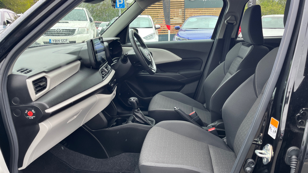 Suzuki Swift 1.2 Mhev Motion Cvt Euro 6 AE74NUC Black #5