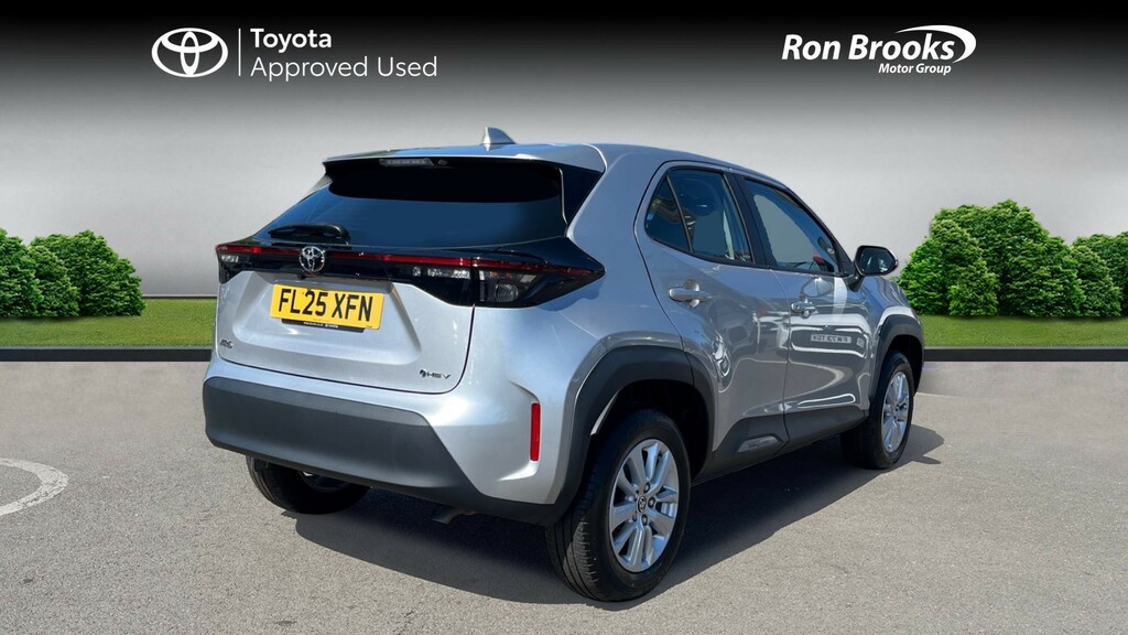 Toyota Yaris Cross 1.5 Vvt-h Icon E-cvt Euro FL25XFN Silver #2