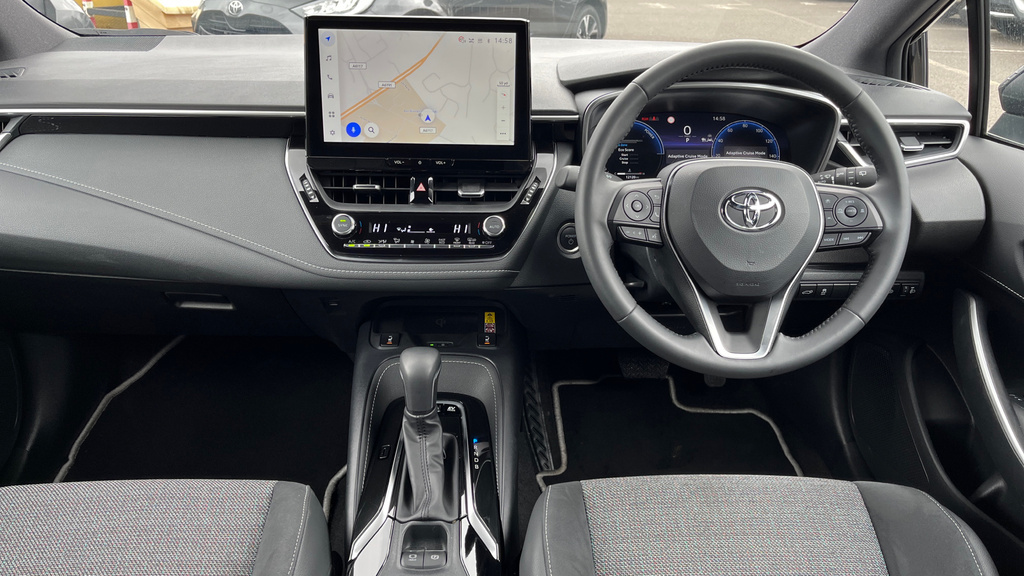 Toyota Corolla 1.8 Vvt-h Design Touring S FP25JFO Black #6