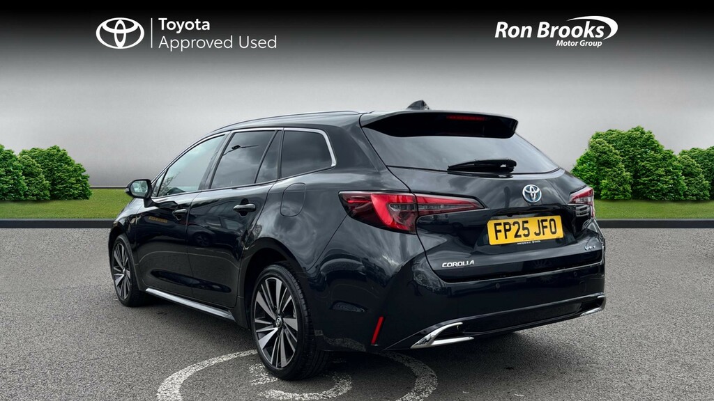 Toyota Corolla 1.8 Vvt-h Design Touring S FP25JFO Black #4