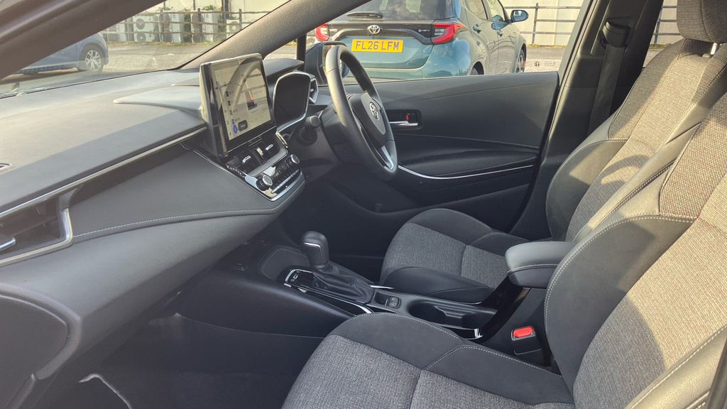 Toyota Corolla 1.8 Vvt-h Design Touring S FP25JJY Black #5