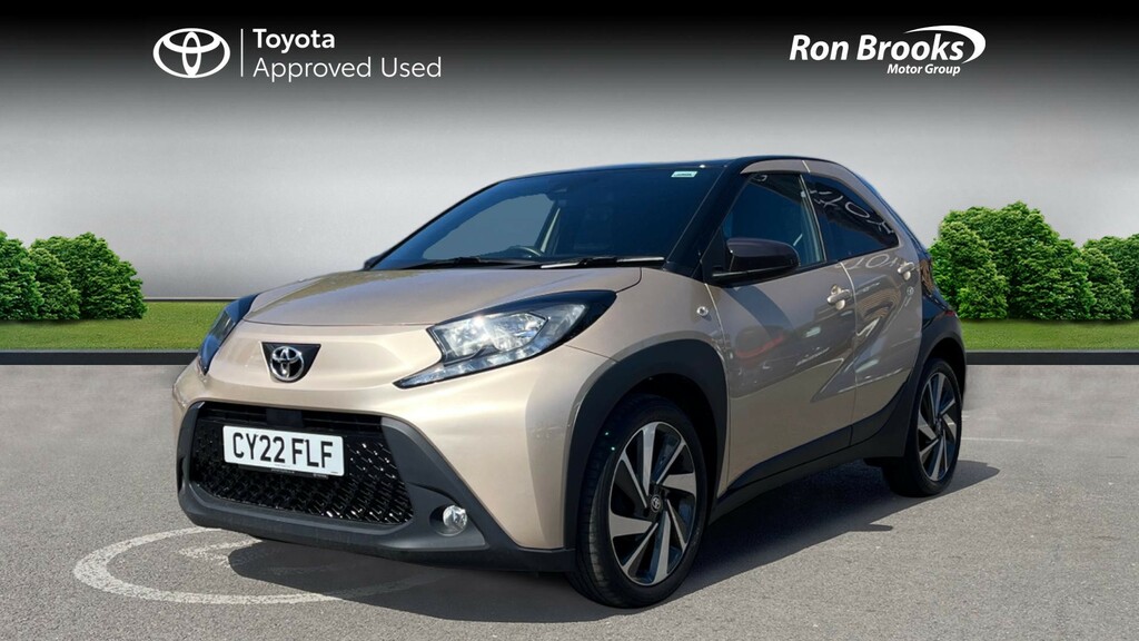 Toyota Aygo X 1.0 Vvt-i Edge Euro 6 Ss CY22FLF Beige #3