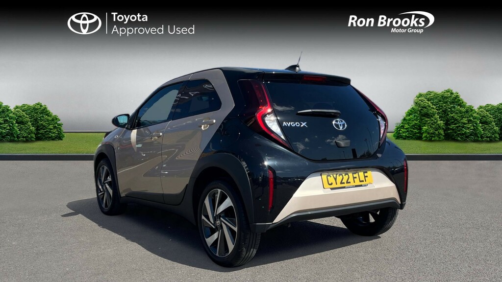 Toyota Aygo X 1.0 Vvt-i Edge Euro 6 Ss CY22FLF Beige #4