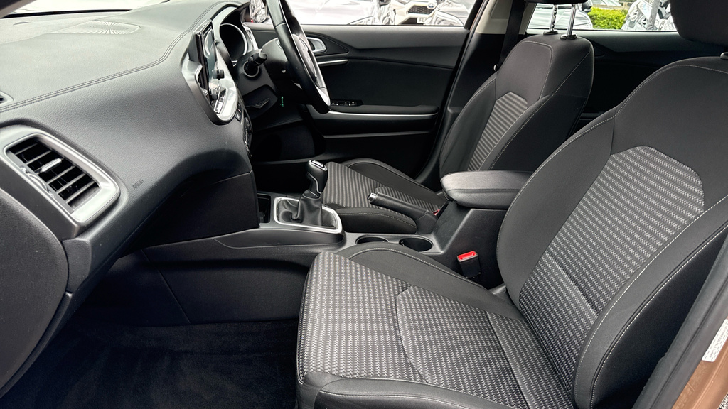 Kia Xceed 1.0 T-gdi 2 Euro 6 Ss 5 YF22RKU Brown #5