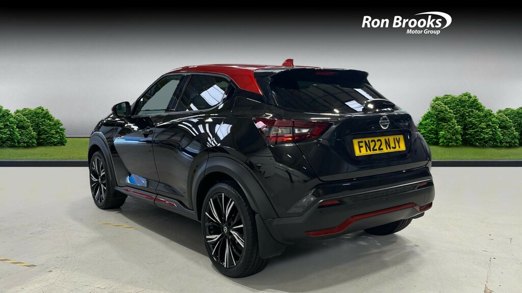 Nissan Juke 1.0 Dig-t Tekna Euro 6 S FN22NJY Black #4