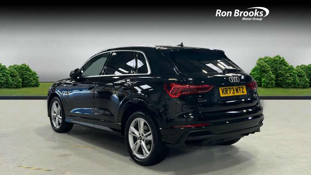 Audi Q3 2.0 Tdi 40 S Line S Tronic Black #4