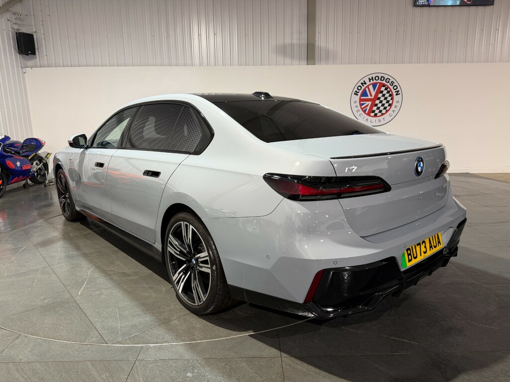BMW i7 50 105.7Kwh M Sport Saloon Edriv BU73AUA #4