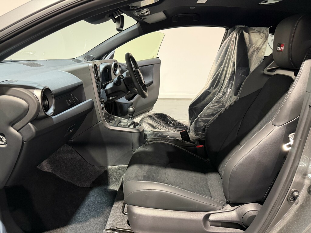 Toyota Yaris 1.6T Gr Hatchback Awd Euro 6 28  #5