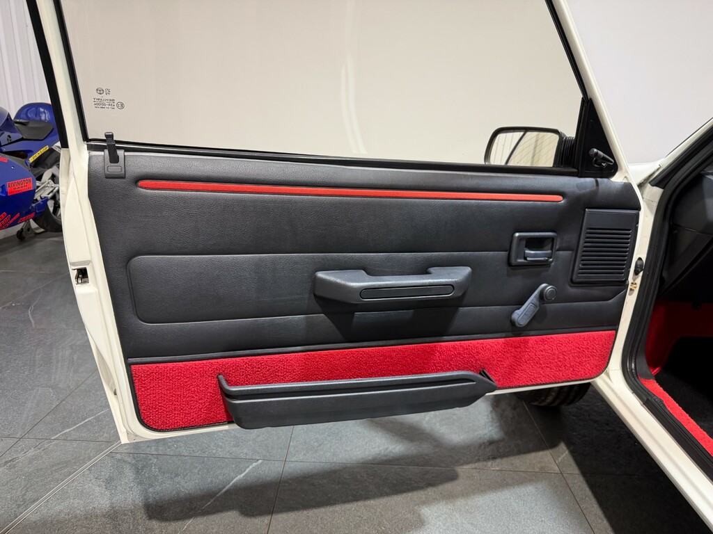 Peugeot 205 Gti 1989 Hatchback Grey #20