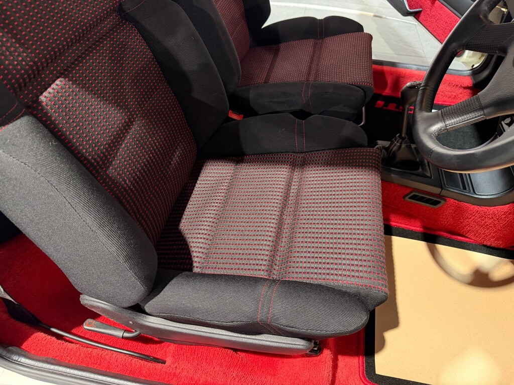 Peugeot 205 Gti 1989 Hatchback Grey #41