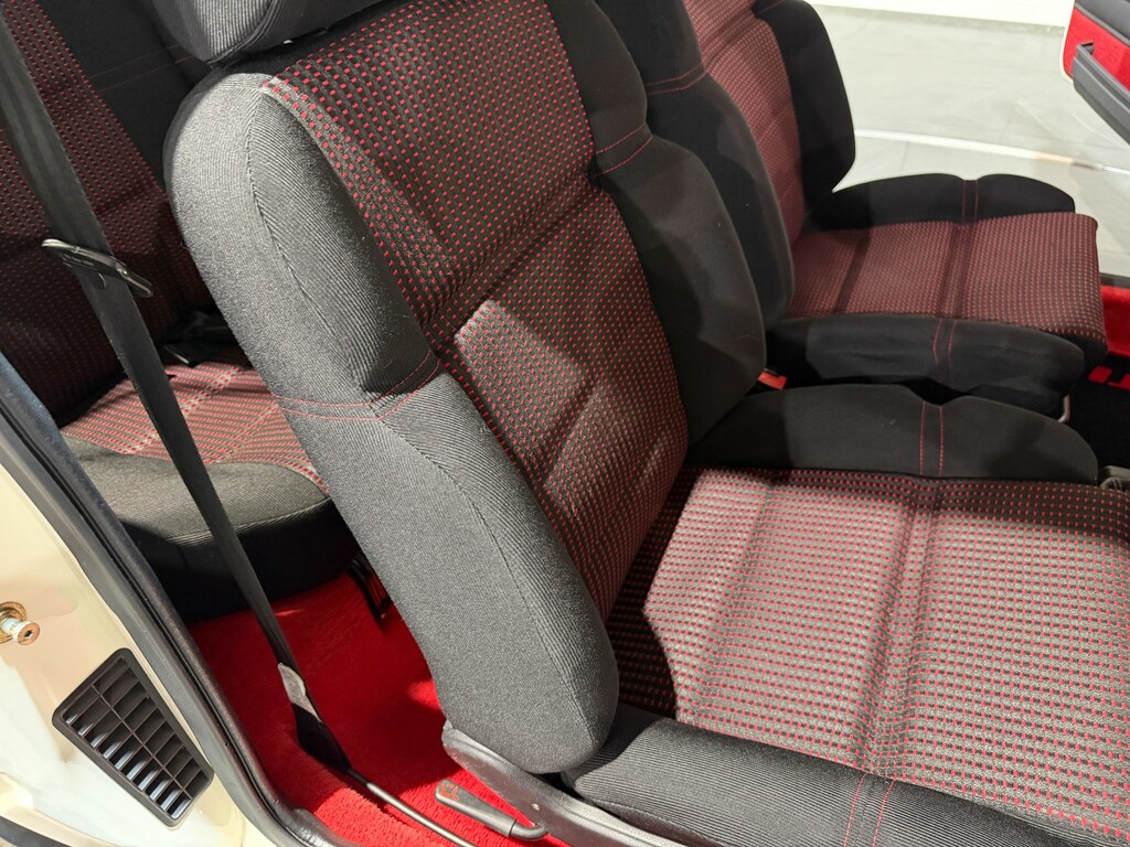 Peugeot 205 Gti 1989 Hatchback Grey #42
