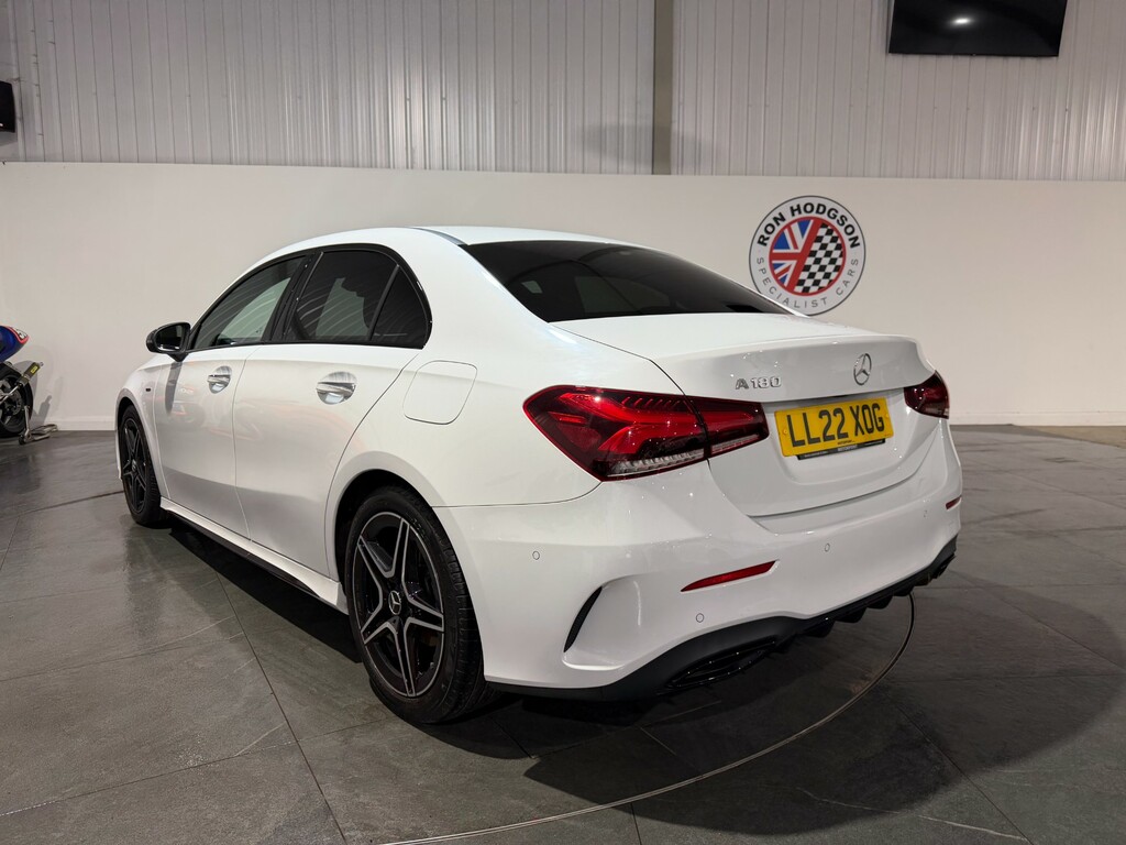 Mercedes-Benz A Class 1.3 Amg Line Edition Premium Saloon 7 LL22XOG  #4
