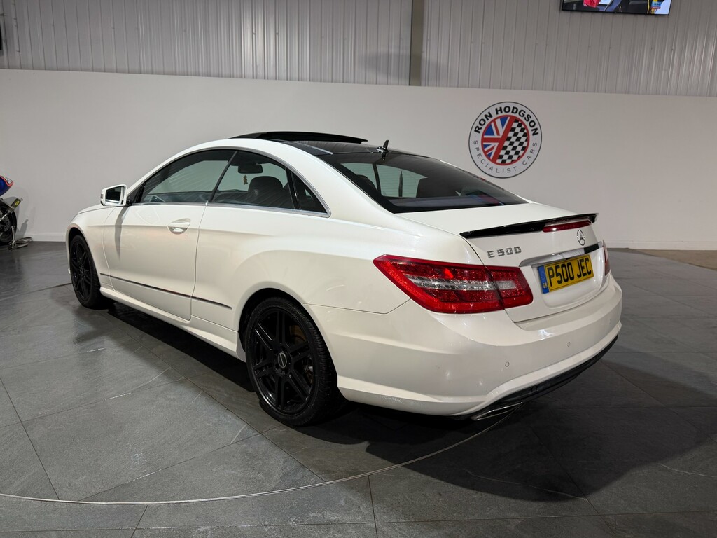 Mercedes-Benz E Class 5.5 V8 Sport Coupe G-tronic Euro 5 387 #4