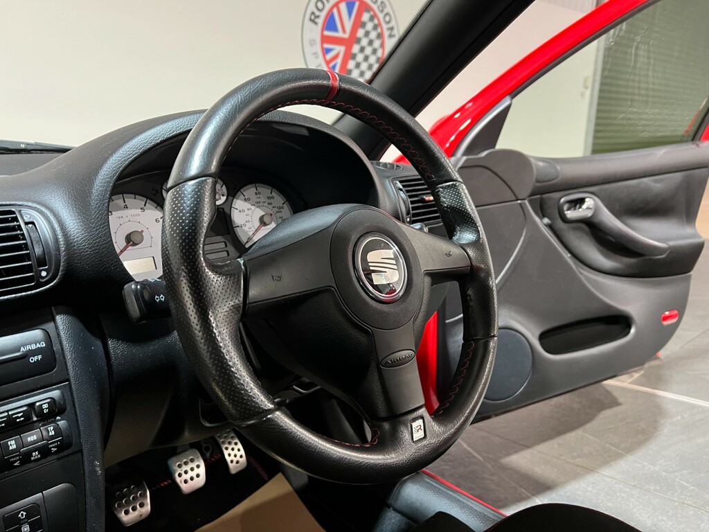 Seat Leon 1.8 20V Cupra R  #7