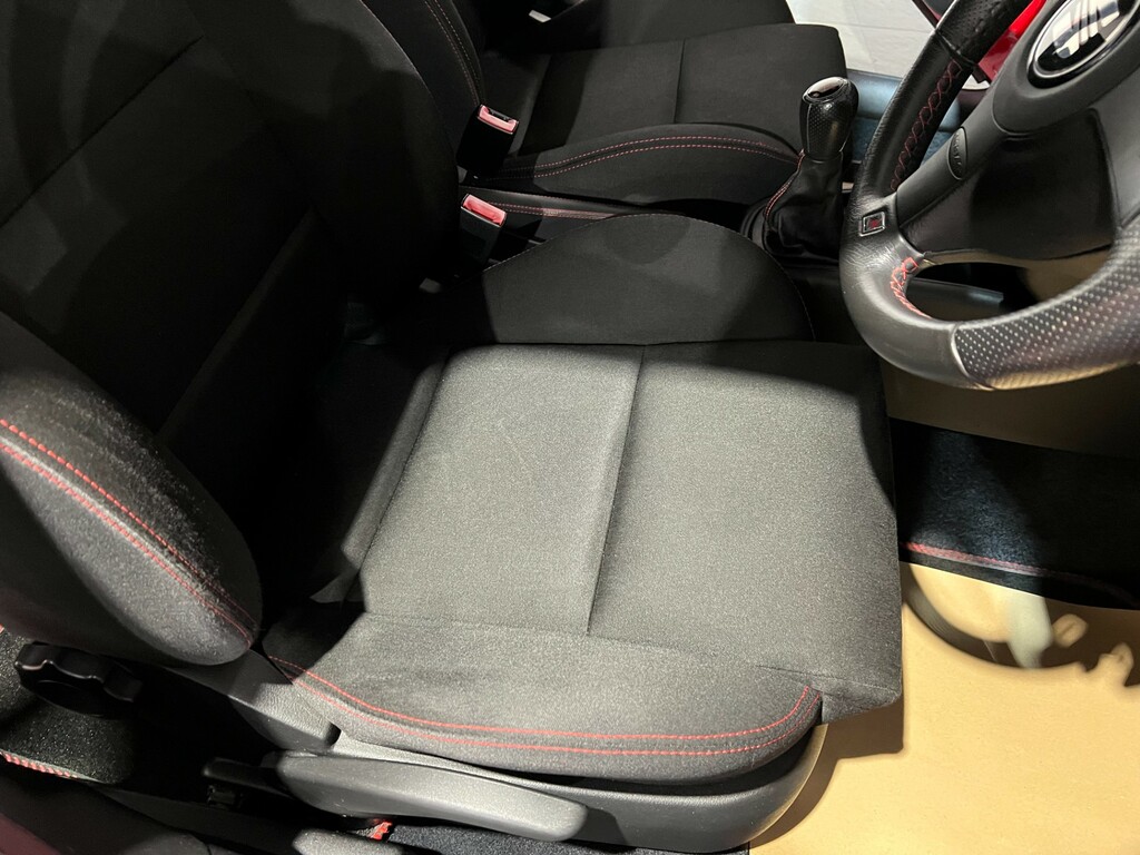 Seat Leon 1.8 20V Cupra R  #40