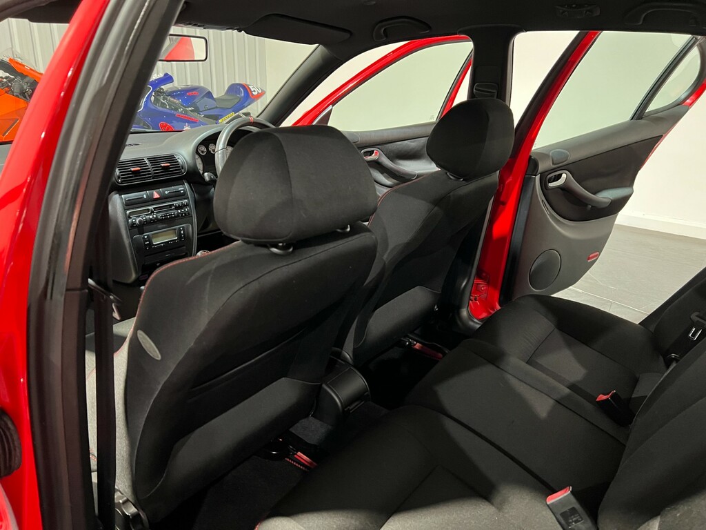 Seat Leon 1.8 20V Cupra R  #38