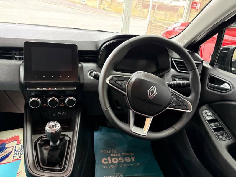 Renault Clio 1.0 Tce 90 Evolution - 2025 75 HV75KNJ Black #2