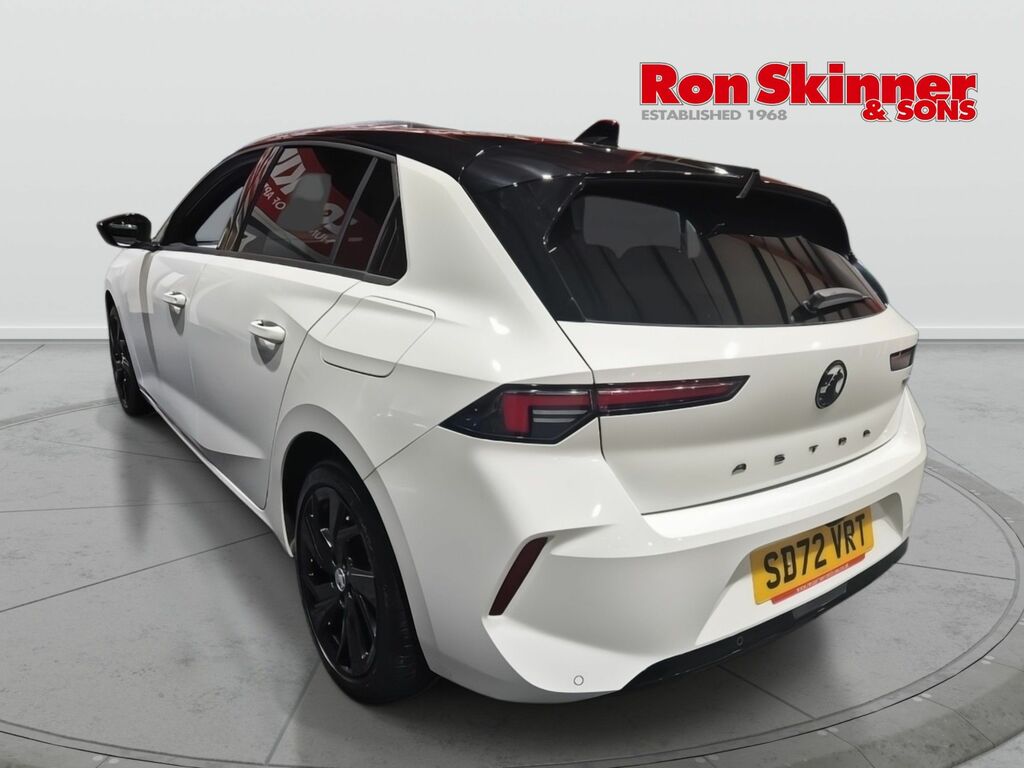Vauxhall Astra 1.6 12.4Kwh Gs Line Hatchback Plug-in H White #3