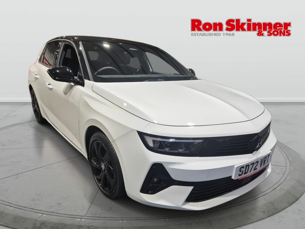 Vauxhall Astra 1.6 12.4Kwh Gs Line Hatchback Plug-in H White