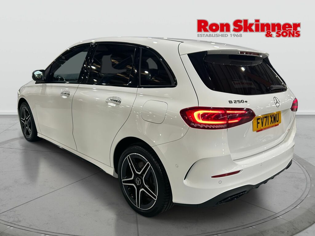 Mercedes-Benz B Class 1.3 B250e 15.6Kwh Amg Line Edition Premium Mpv 5 White #3