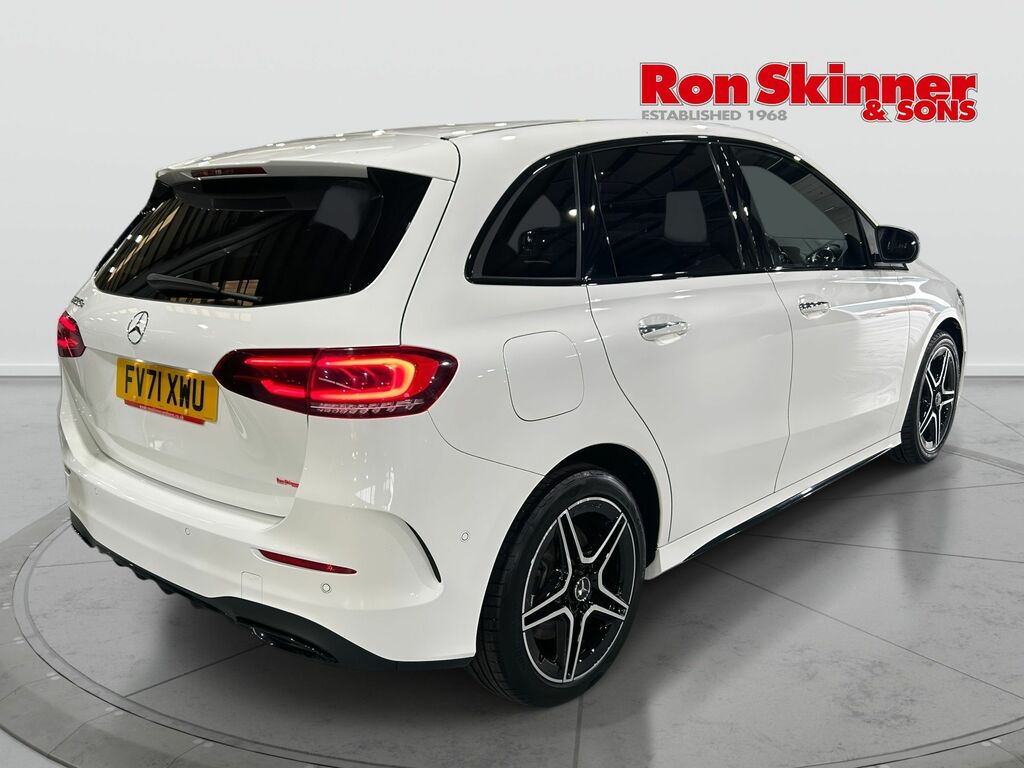 Mercedes-Benz B Class 1.3 B250e 15.6Kwh Amg Line Edition Premium Mpv 5 White #4