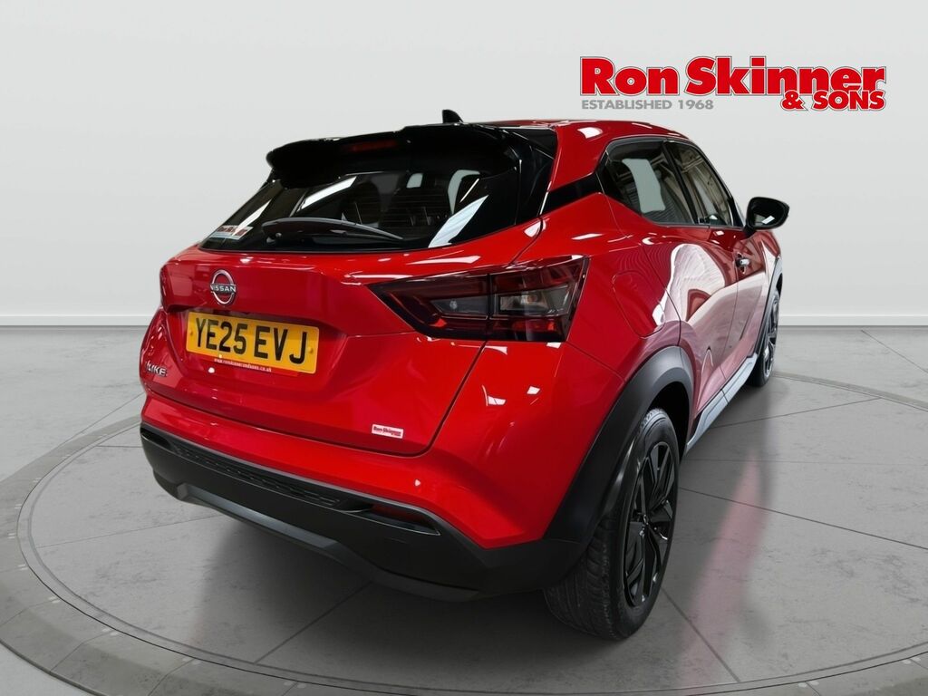 Nissan Juke 1.0 Dig-t Acenta Premium Suv Eur YE25EVJ Red #4