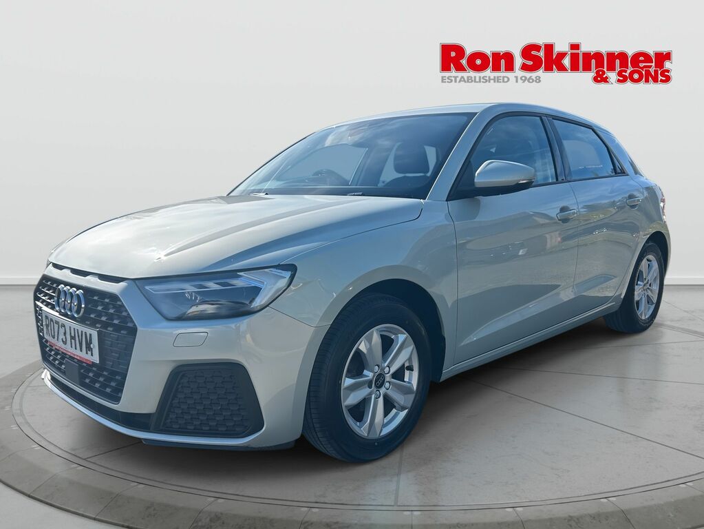 Audi A1 1.0 Tfsi 25 Technik Sportback Eu RO73HVM Silver #2