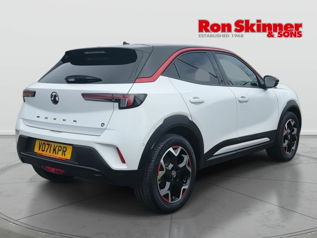 Vauxhall Mokka-e 50Kwh Sri Nav Premium Suv 136 P White #4