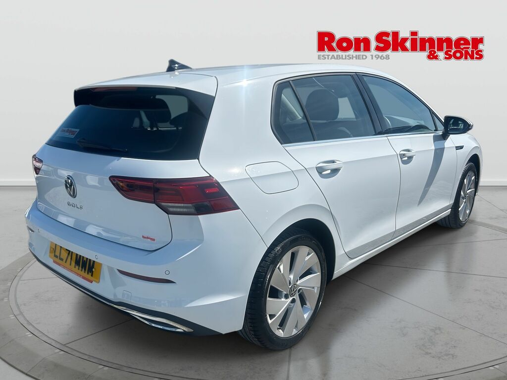 Volkswagen Golf 1.5 Tsi Style Hatchback Euro 6 LL71MWM White #4