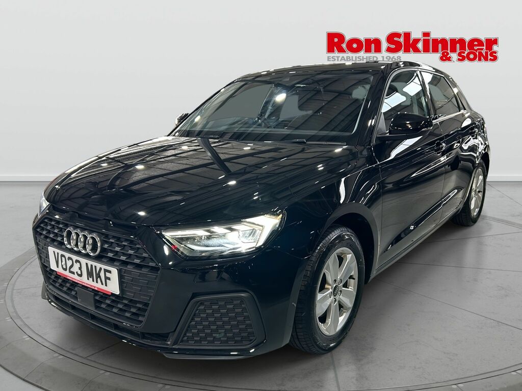 Audi A1 1.0 Tfsi 30 Technik Sportback Eu VO23MKF Black #2