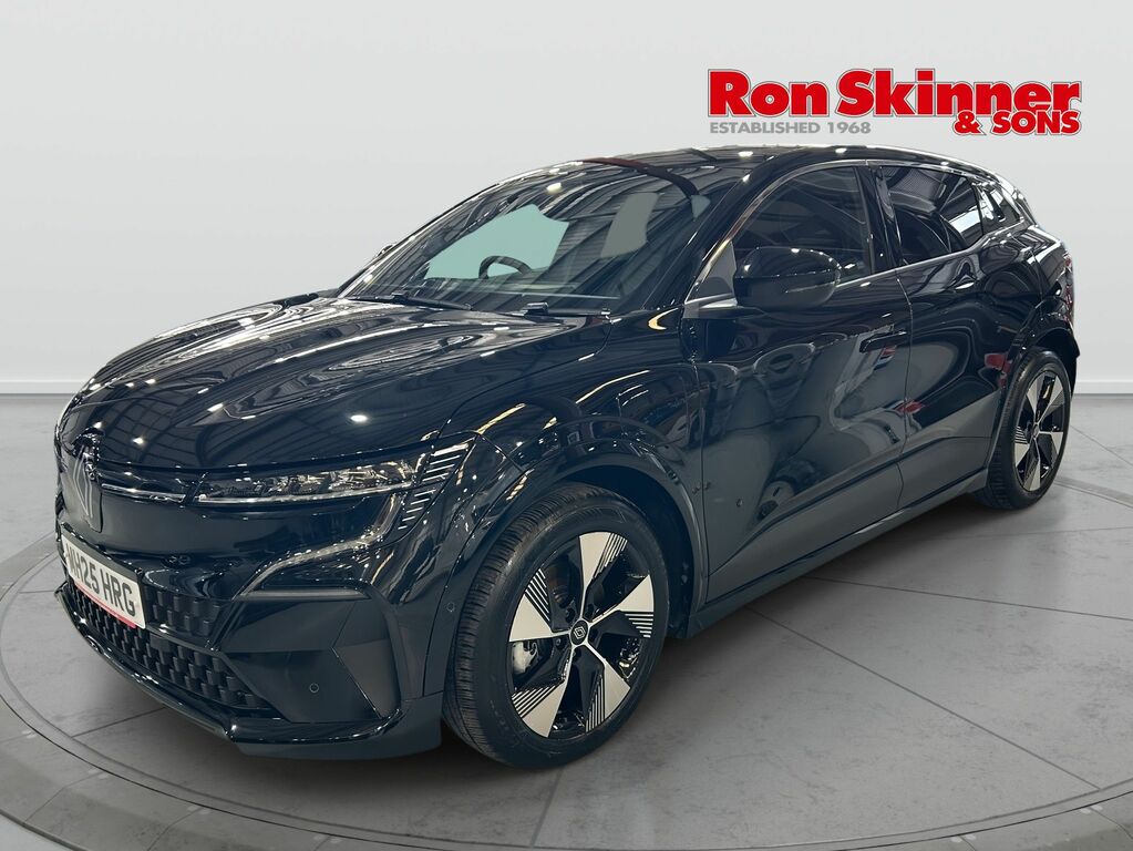 Renault Megane E-Tech Comfort Range 60Kwh Techno Hatchback MH25HRG Black #2
