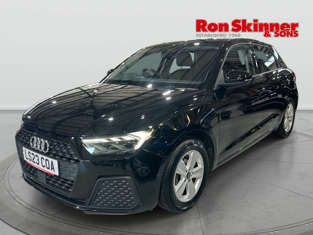 Audi A1 1.0 Tfsi 25 Technik Sportback Eu LS23COA Black #2