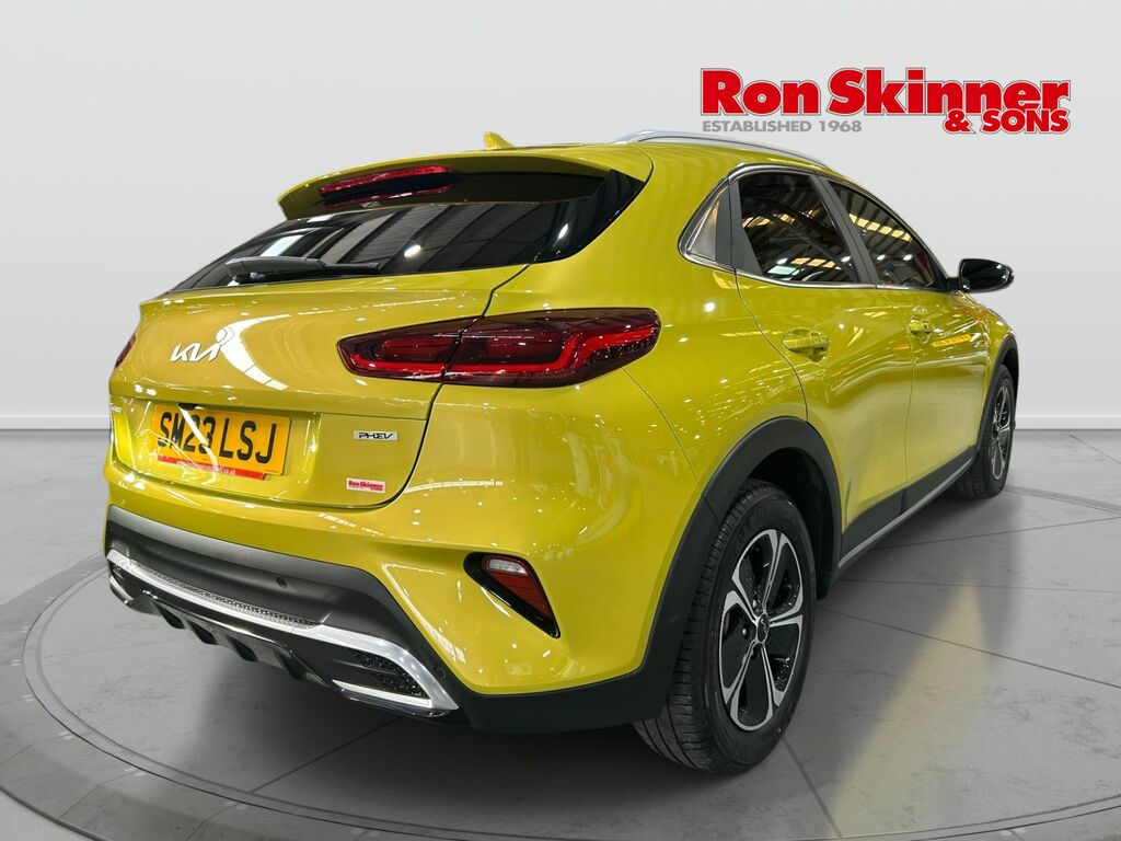 Kia Xceed 1.6 Gdi 8.9Kwh 3 Suv Plug-in Hybrid Dct SM23LSJ Yellow #4