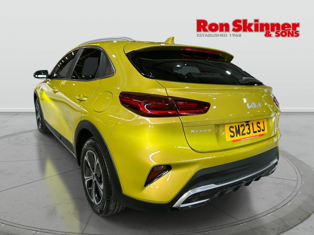 Kia Xceed 1.6 Gdi 8.9Kwh 3 Suv Plug-in Hybrid Dct SM23LSJ Yellow #3