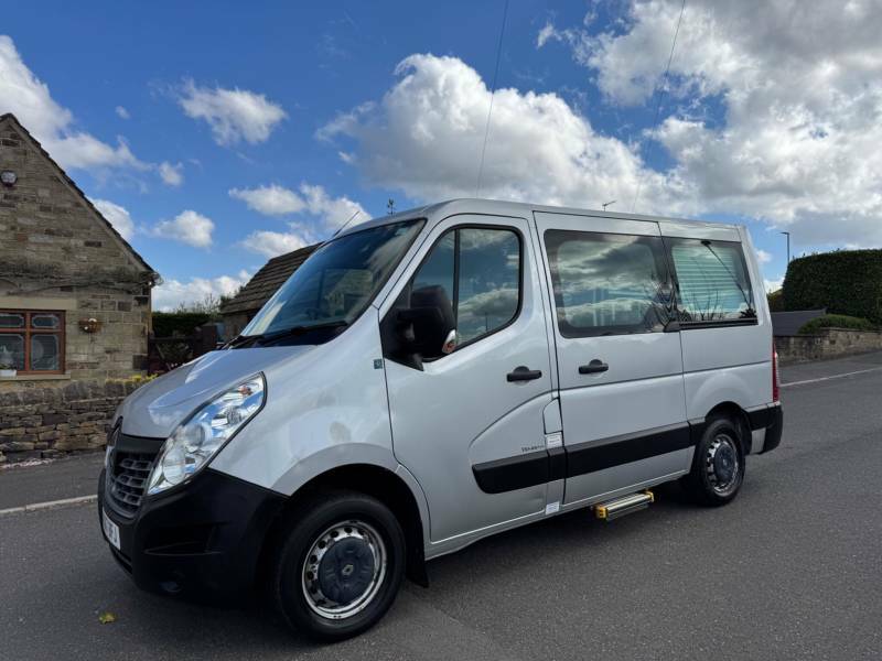 Renault Master 2.3 Dci Energy 33 Business Fwd Swb Euro 6 Ss Grey