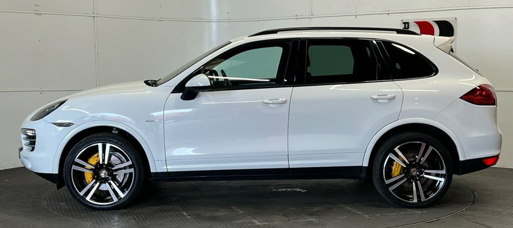 Porsche Cayenne 3L Platinum Edition VK14SEB White #6