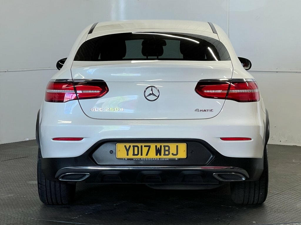 Mercedes-Benz GLC Class 2L Amg Line YD17WBJ White #4