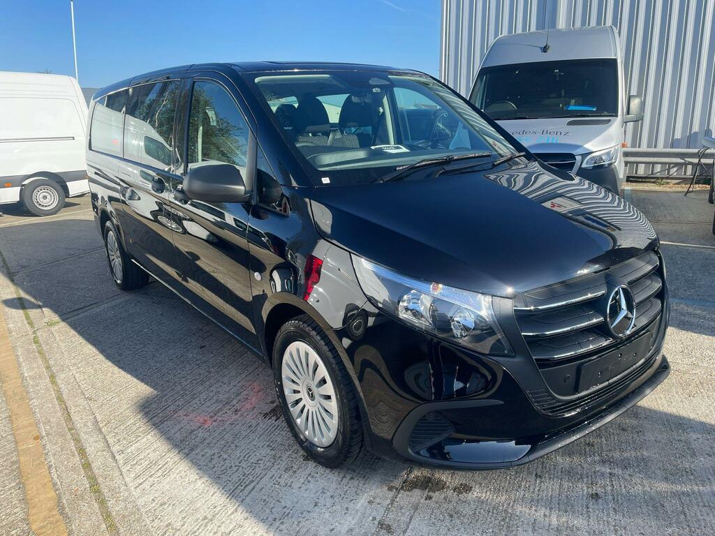 Mercedes-Benz Vito 2.0 116 Cdi Pro Tourer G-tronic Rwd L3 Euro 6 Ss Black