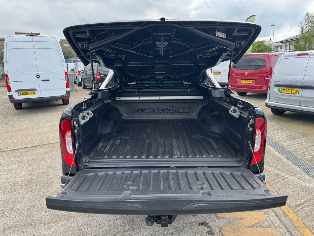 Mercedes-Benz X Class X350d Black #11