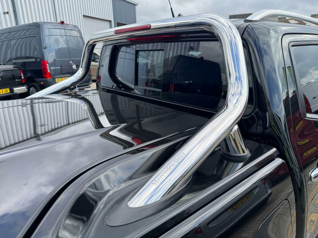 Mercedes-Benz X Class X350d Black #10